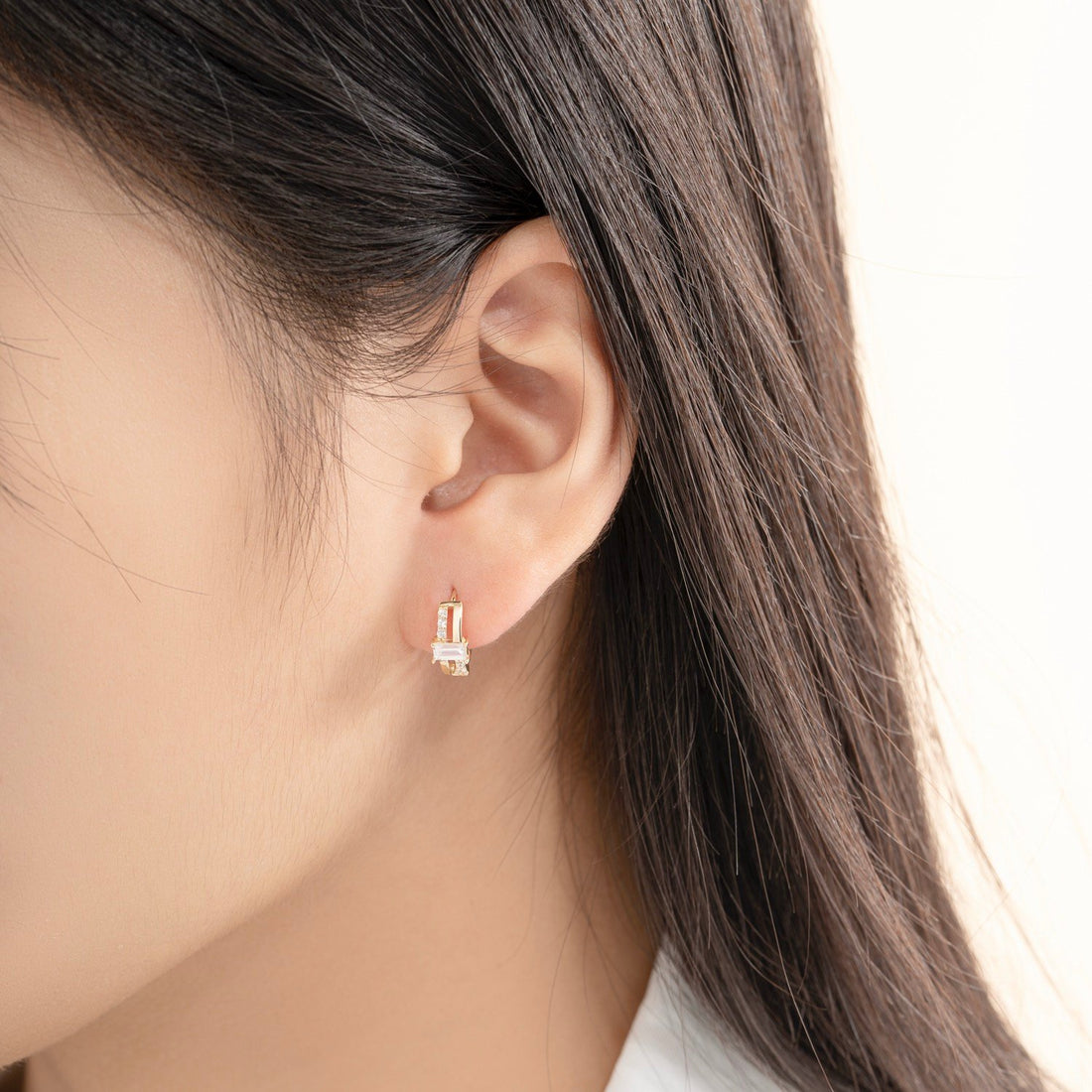 STARLIGHT 14K Gold CZ Earrings