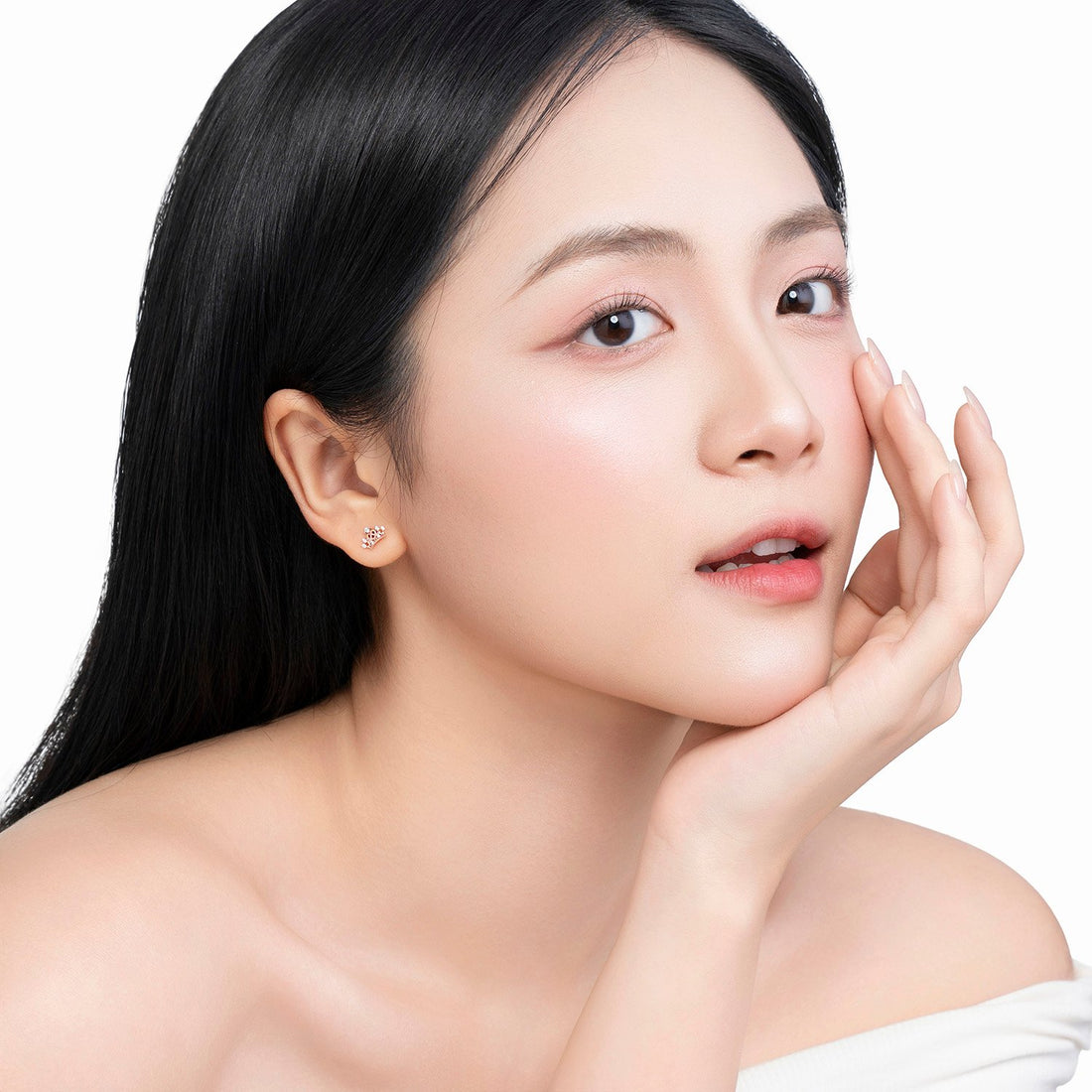 VIELUX QUEEN 14K Gold CZ Hani Earrings