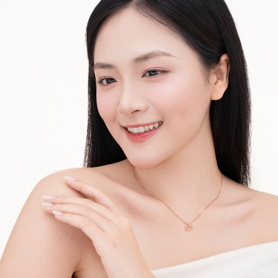 VIELUX QUEEN Yumiha 14K Gold Necklace