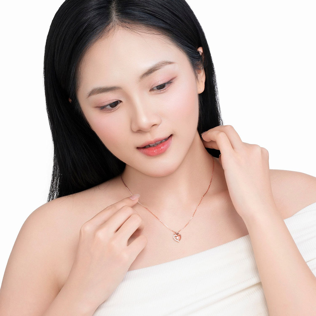 VIELUX QUEEN 14K Gold CZ Arlina Necklace