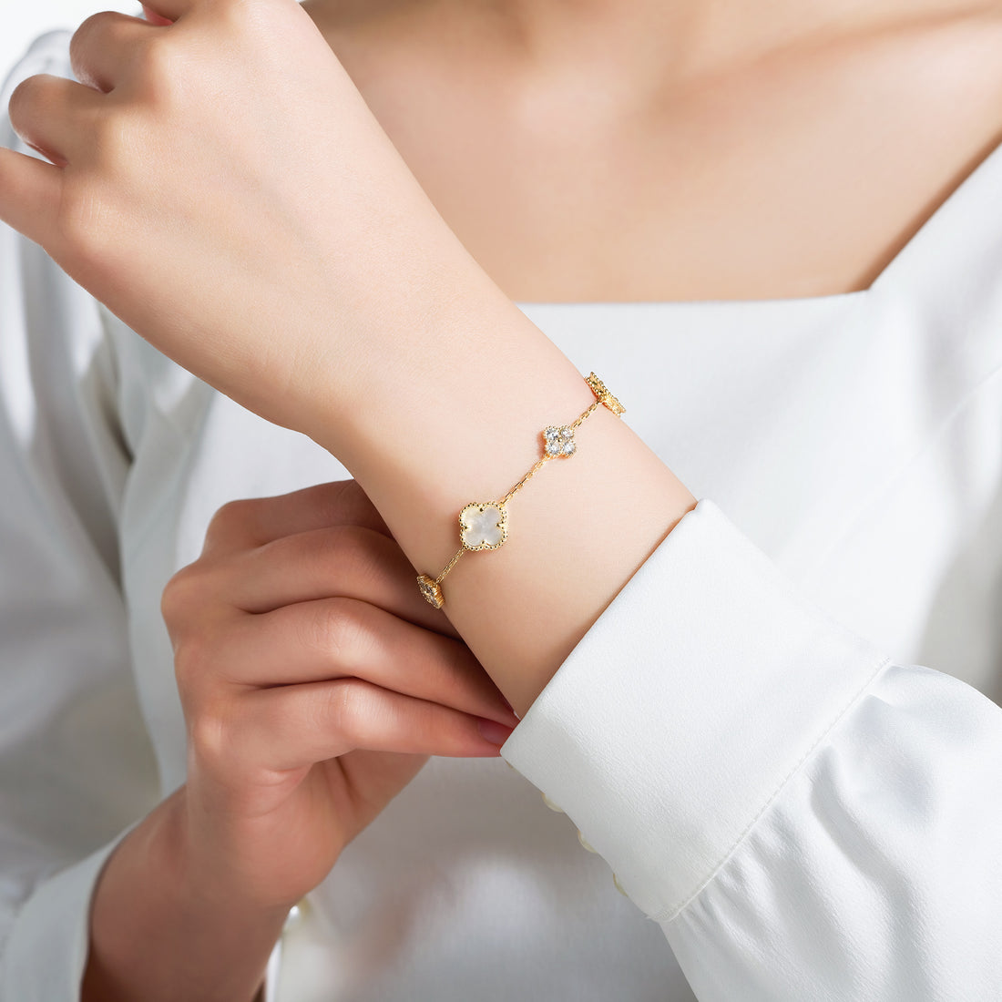 STARLIGHT 14k Gold CZ Bracelet