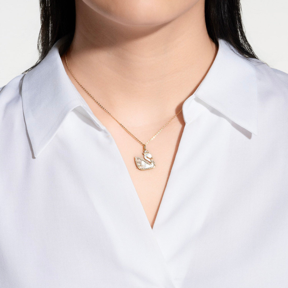 MOONLIGHT 14K Gold Mother Of Pearl Stone Pendant