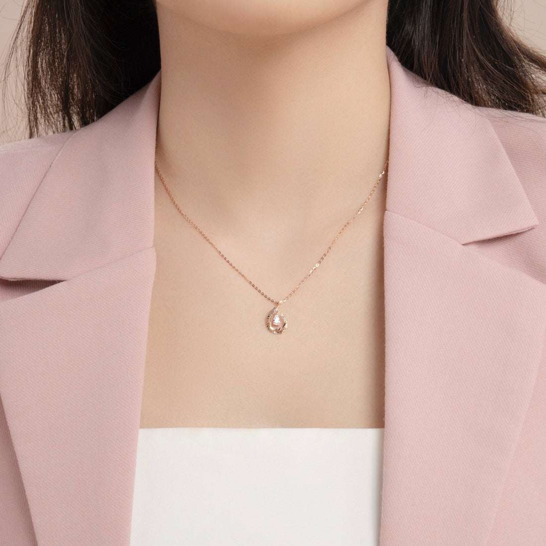 STARLIGHT 14K Gold CZ Pendant