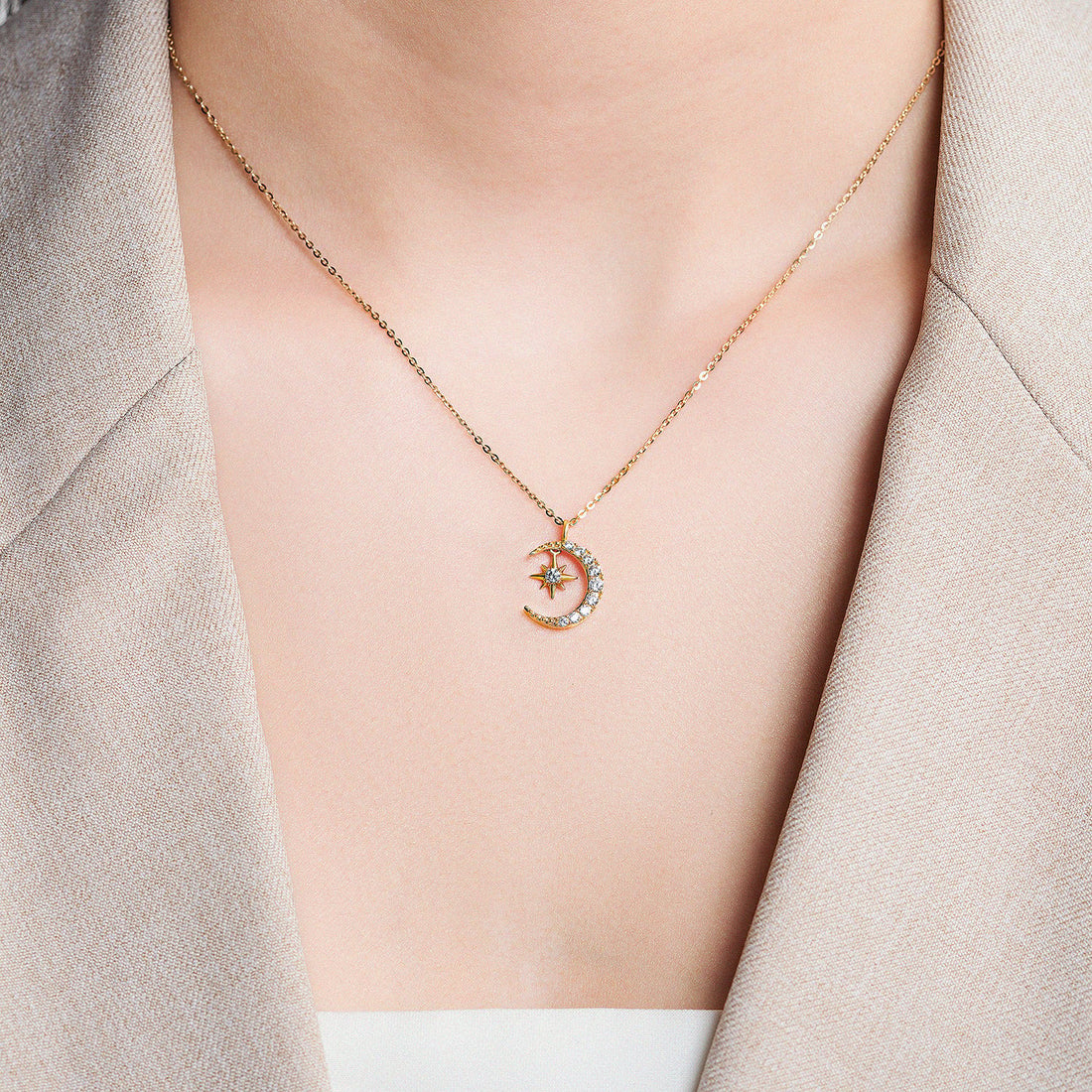 STARLIGHT 14K Gold CZ Pendant