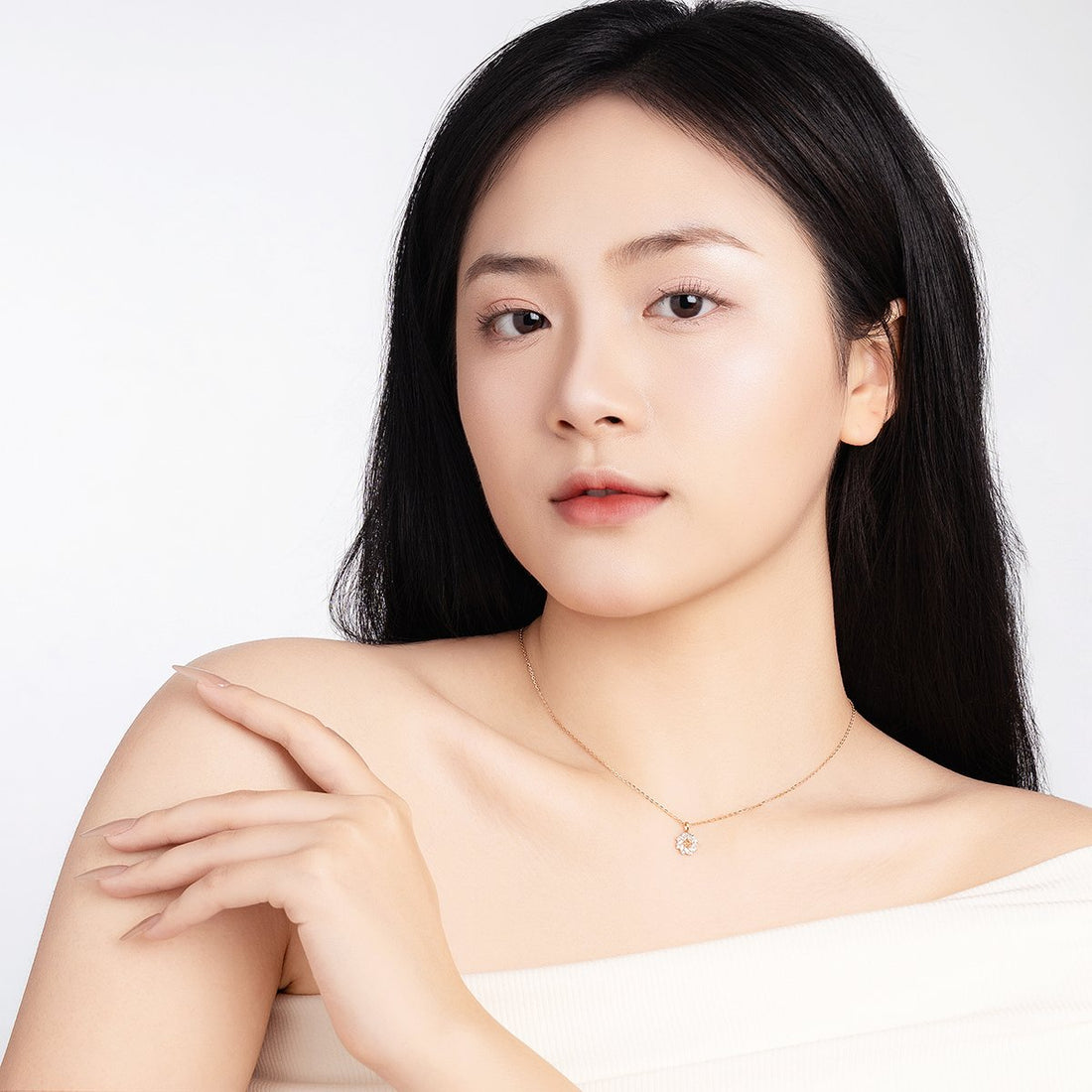 STARLIGHT 14K Gold CZ Pendant