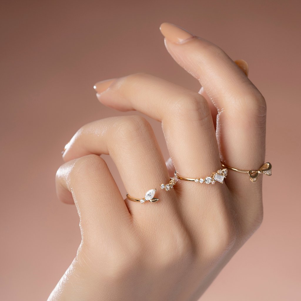 STARLIGHT 14K Gold CZ Fashion Ring