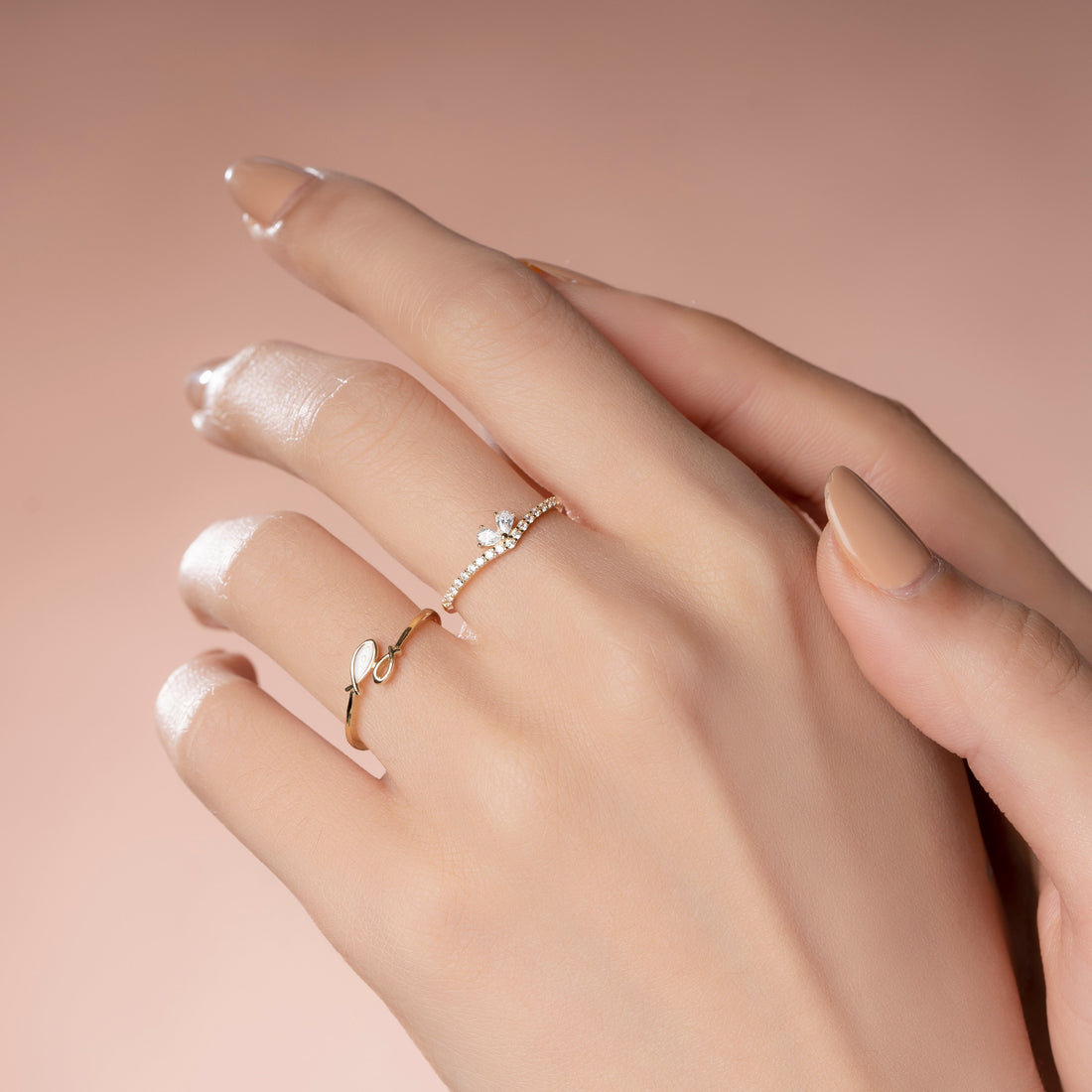 STARLIGHT 14K Gold CZ Fashion Ring